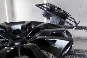 Революція в автоіндустрії: Нова технологія створення надміцних та легких автомобільних дисків Copy